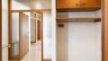 Windfang mit Garderobe 