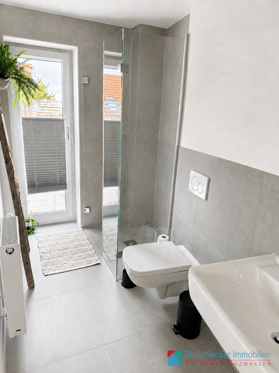 Badezimmer im OG